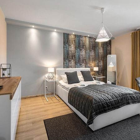 Vip Apartamenty Centrum Przy Rowni Zakopane Exterior photo